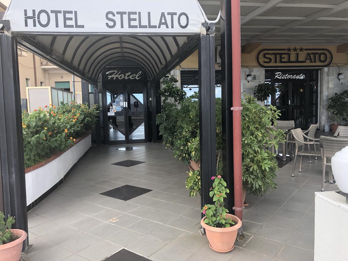 Hotel Ristorante Stellato トレビザッチェ エクステリア 写真